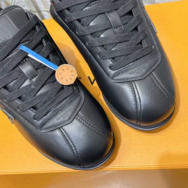 l0vis Vvtt0n trainer sneaker